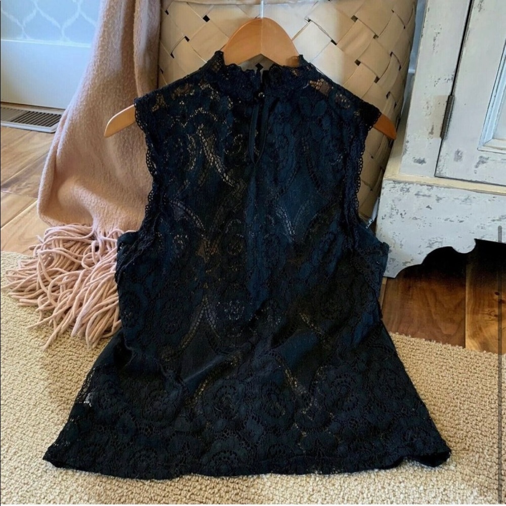 New! Fall Black Lace Tank - Picture 3 of 4